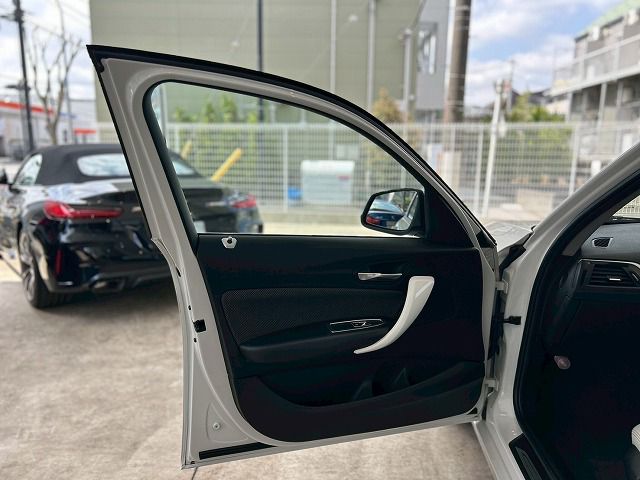 118 5DOOR RHD