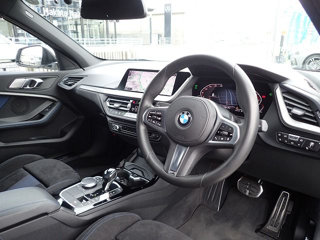 F40 118d Sports Hatch 5-door B47 2.0d