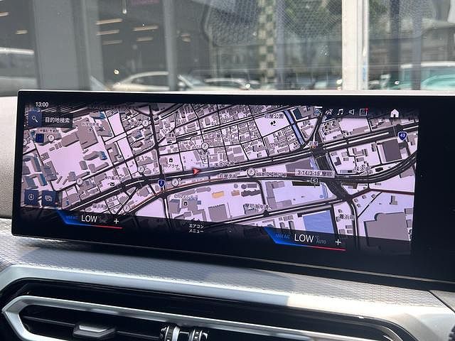 320d xDrive Berline RHD