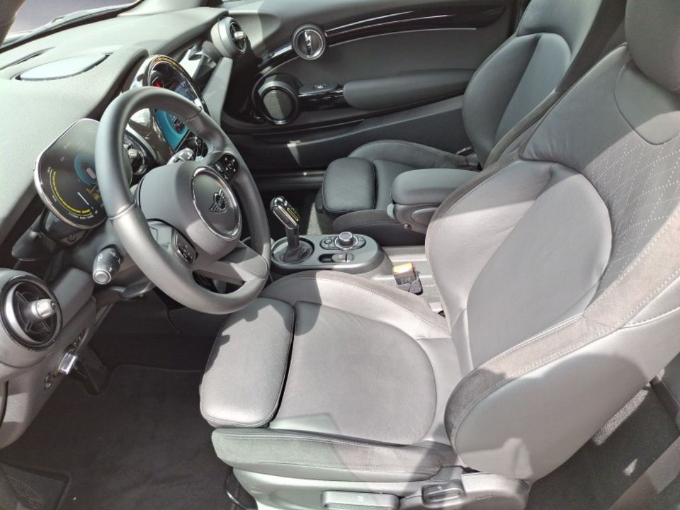 MINI Cooper SE