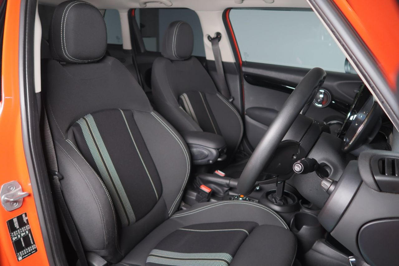 F55 MINI Cooper SD 5dr Hatch LCI