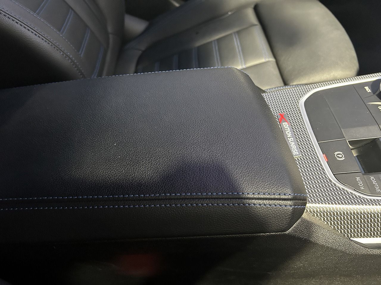 G20 320d xDrive RHD Saloon