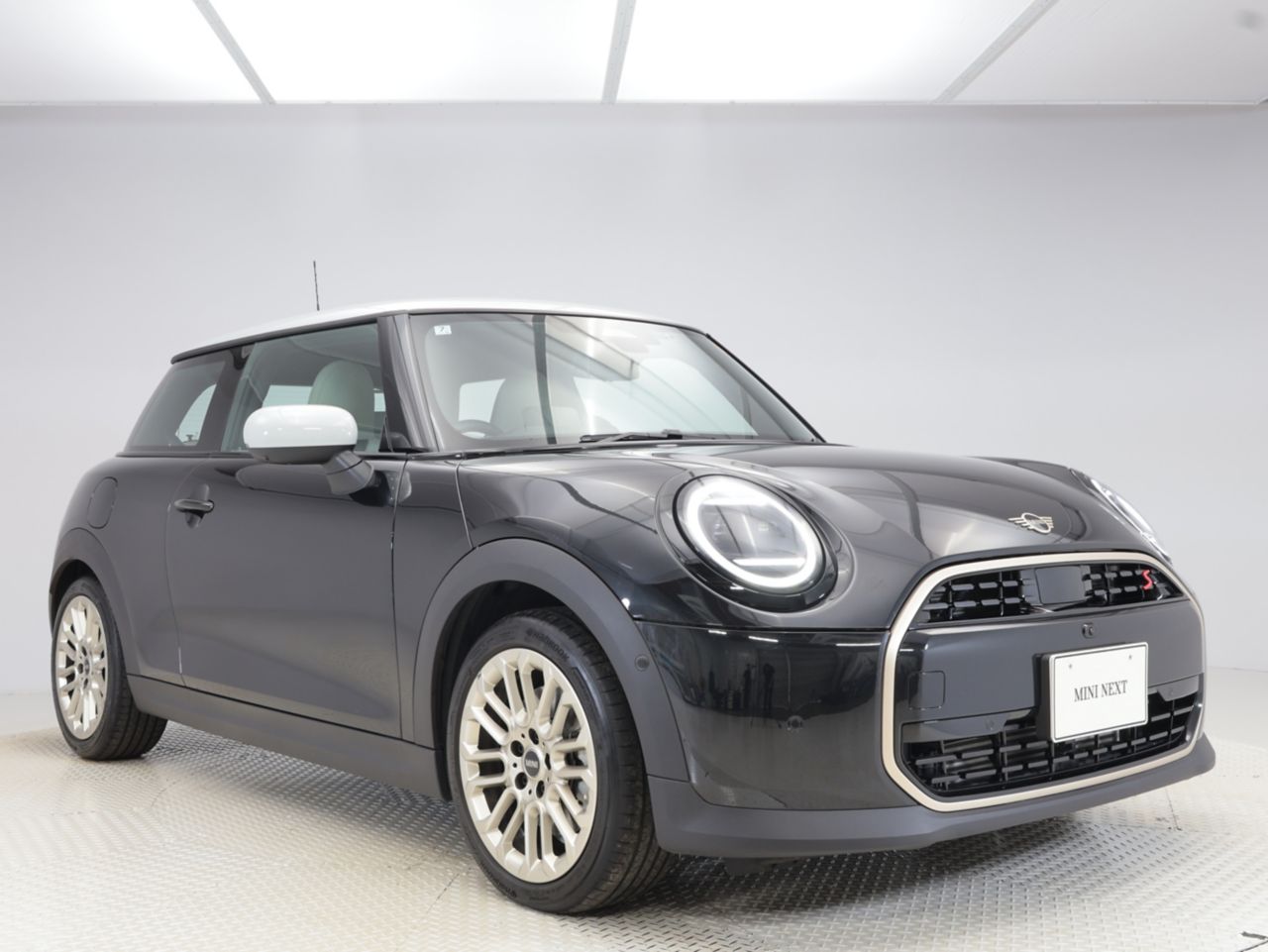 F66 MINI Cooper S 3Dr