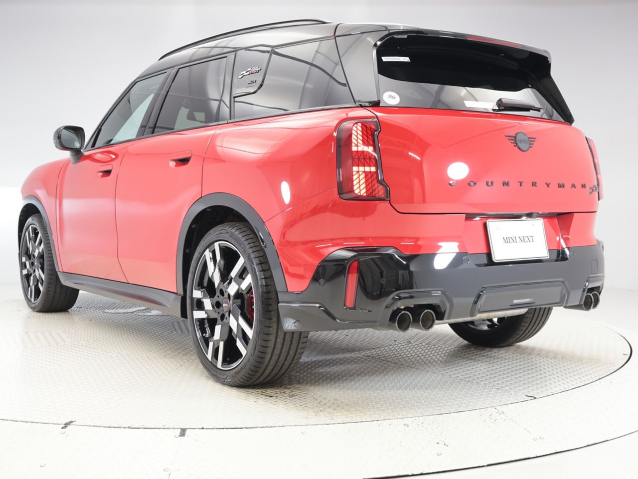 U25 MINI John Cooper Works Countryman ALL4
