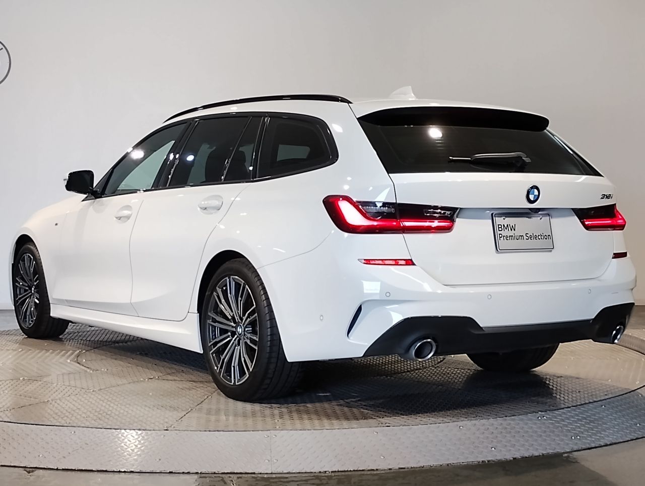 G21 318i Touring
