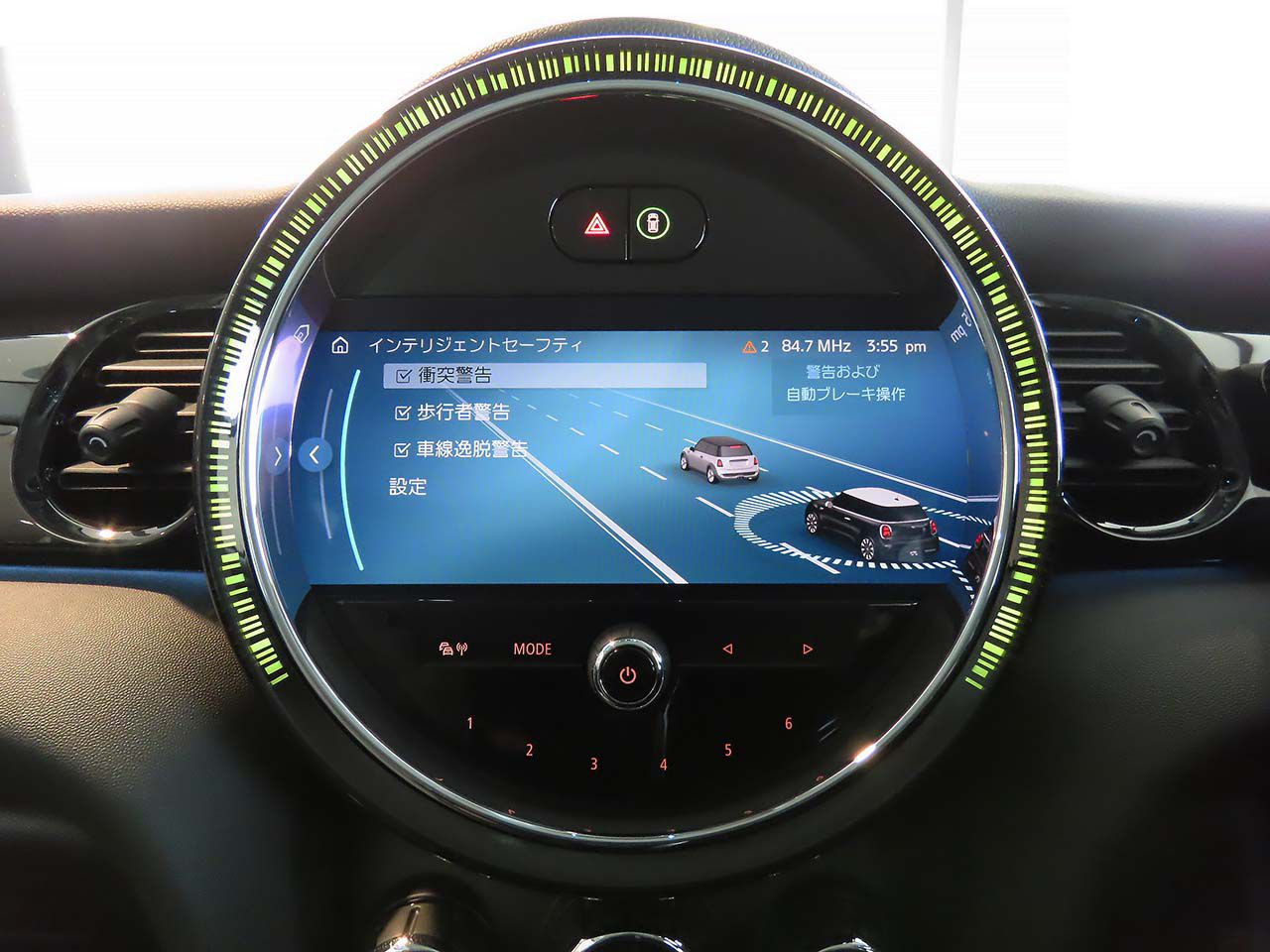 MINI Cooper F56 RHD