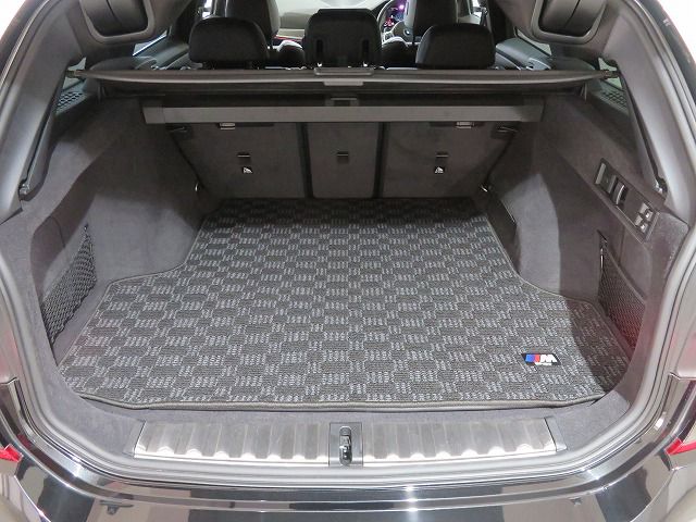 G21 320d xDrive Touring RHD