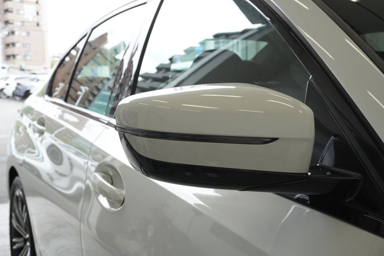 G20 330i Saloon RHD MX