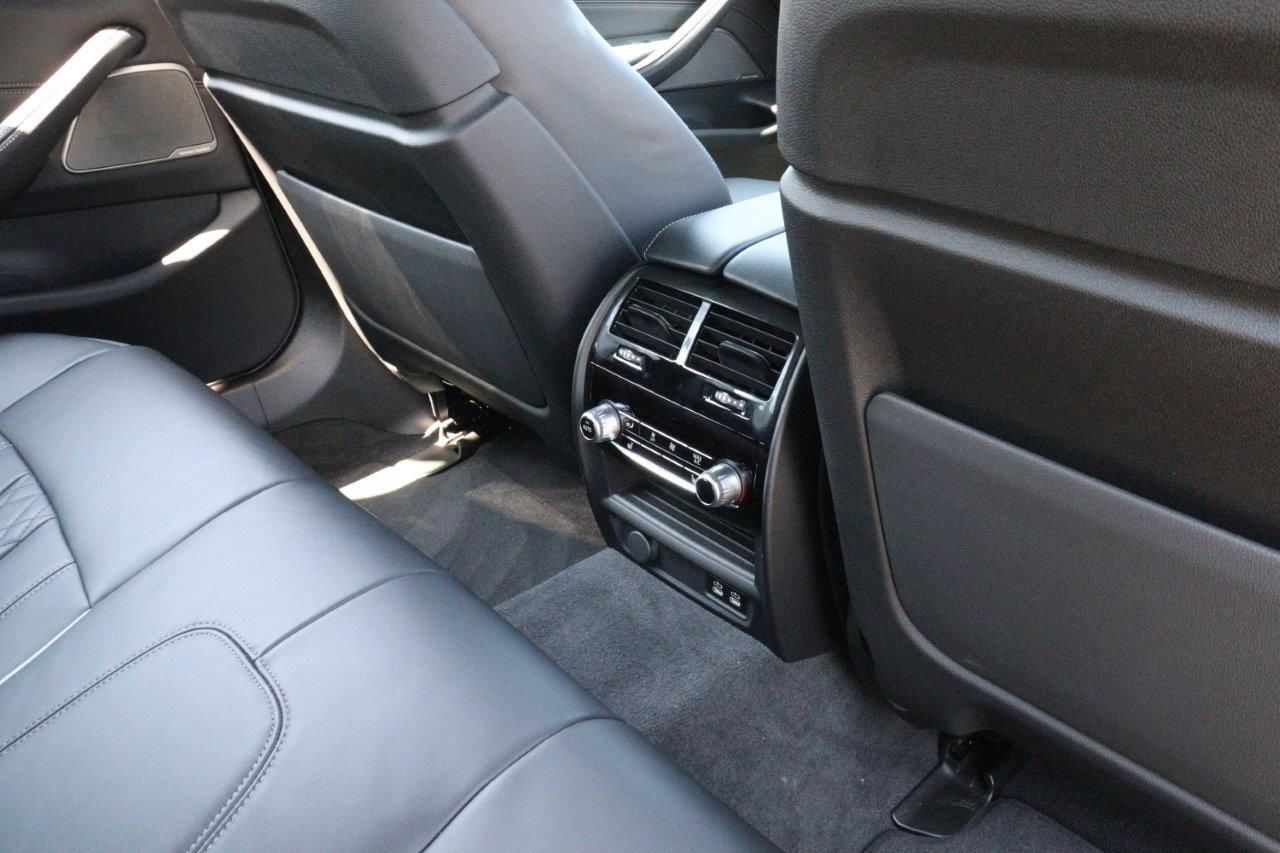 520d xDrive Touring RHD