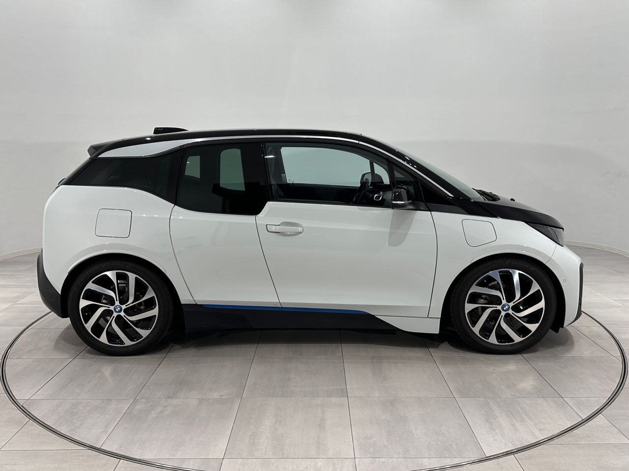 BMW i3 94Ah (with Range Extender) LCI