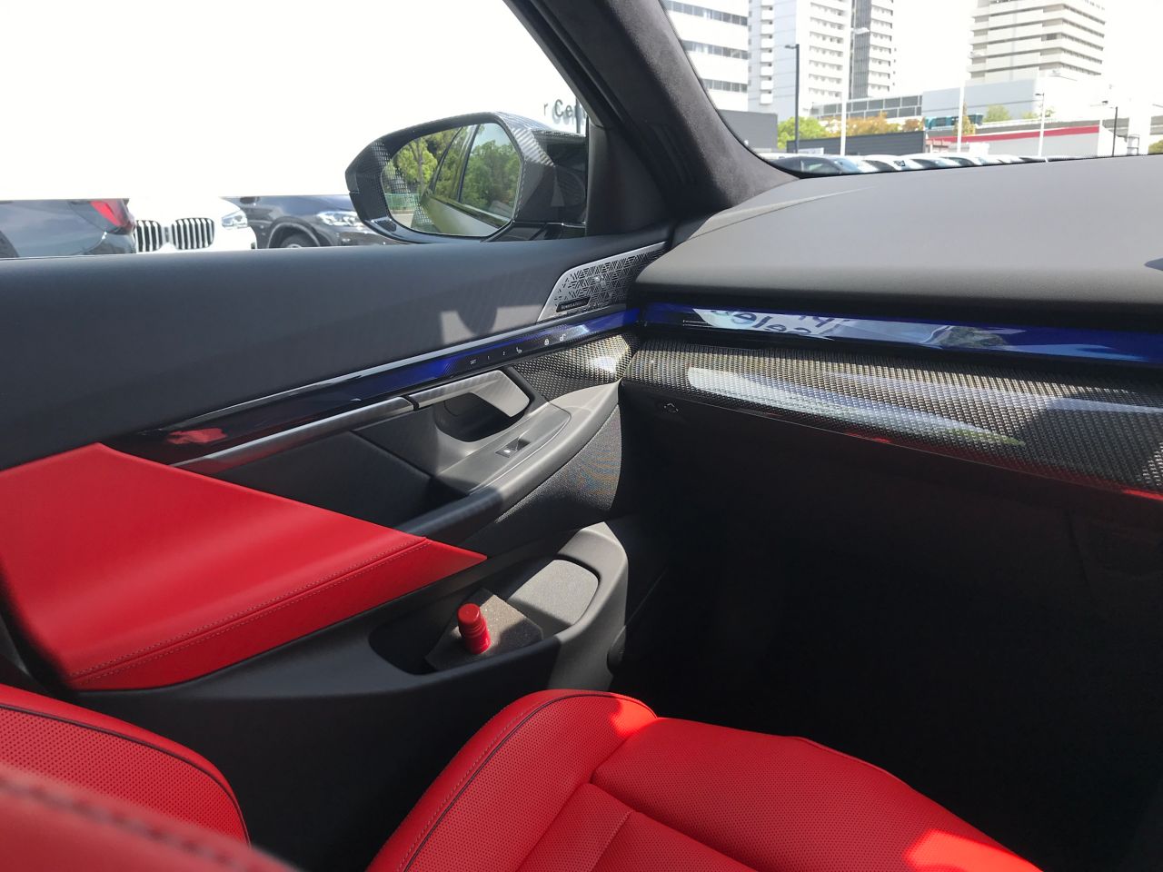 M5 Saloon RHD