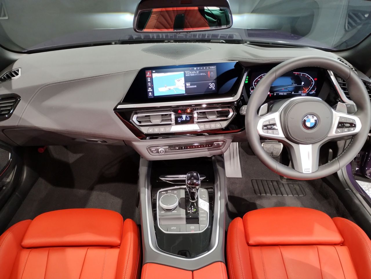 G29 z4 sDrive20i RHD