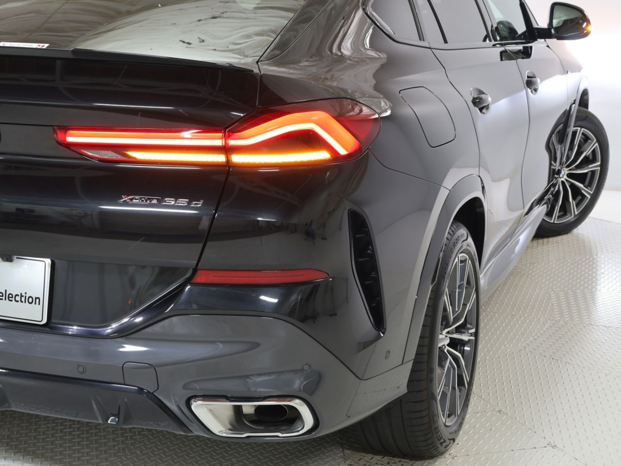 X6 xDrive30d M Sport RHD