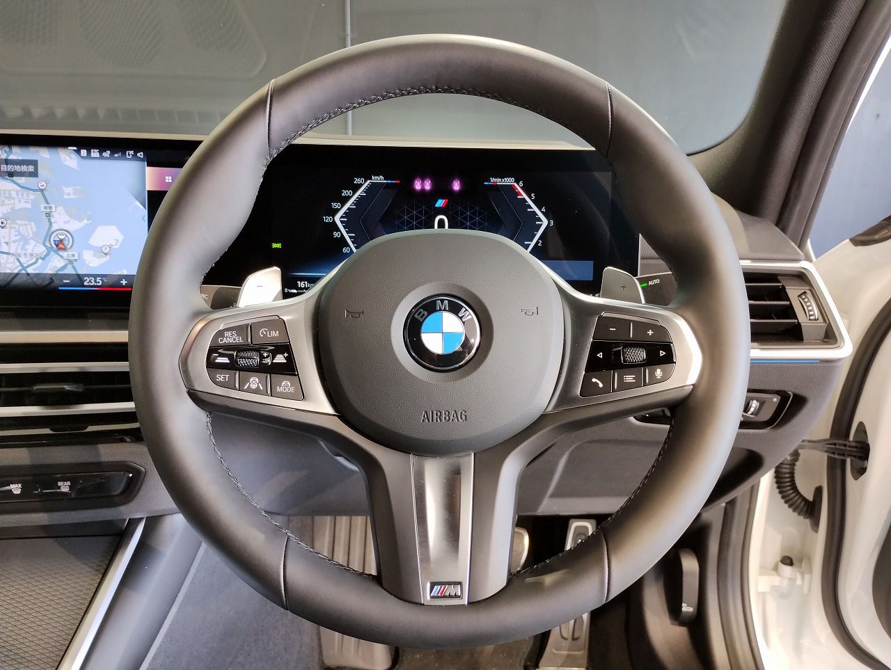 320d xDrive Berline RHD