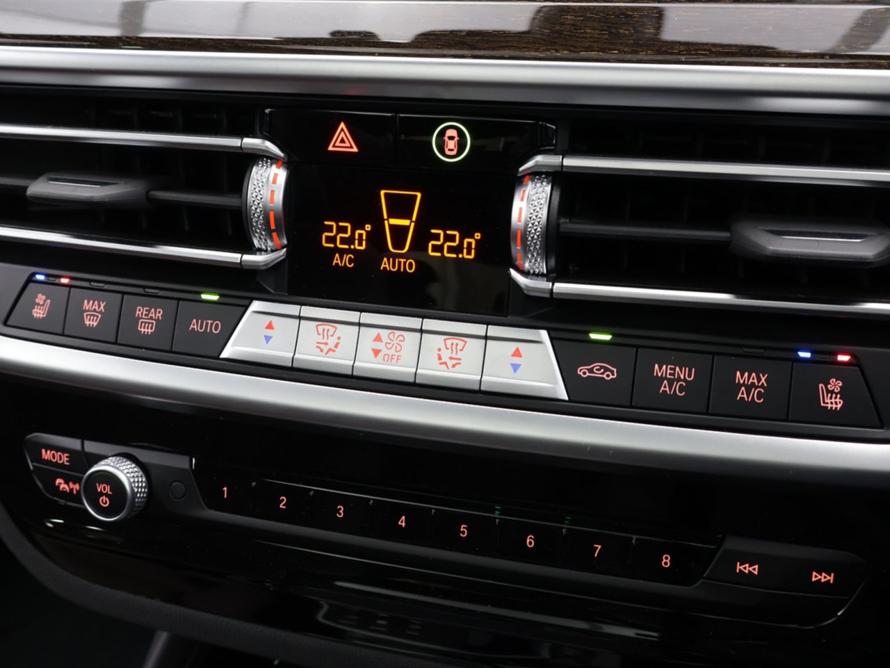 G01 X3 M40d RHD LCI ZA