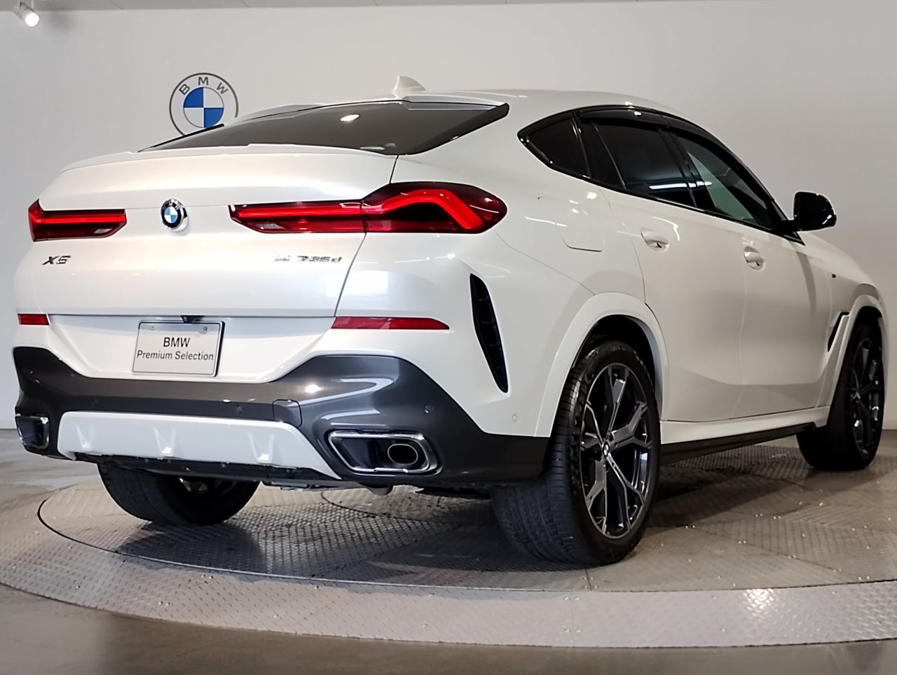 X* xDrive30d RHD