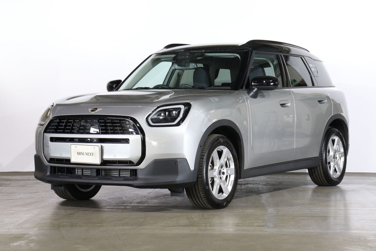 THE NEW MINI COUNTRYMAN C