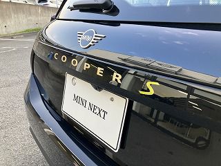 J01 MINI Cooper SE