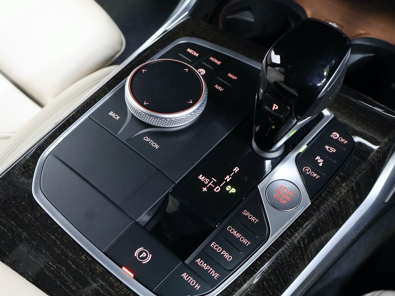 G21 330i Touring RHD
