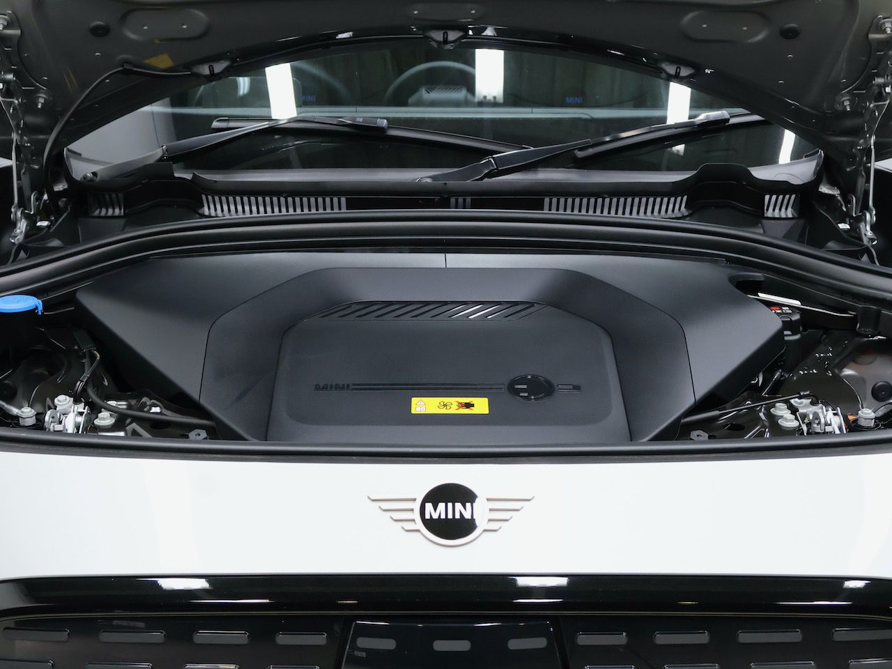 U25 MINI Countryman E