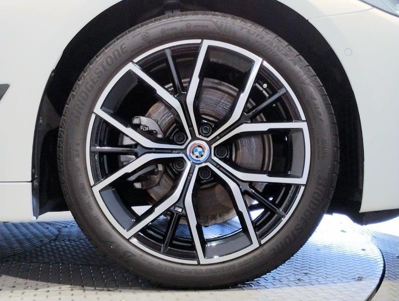 520i Sedan RHD
