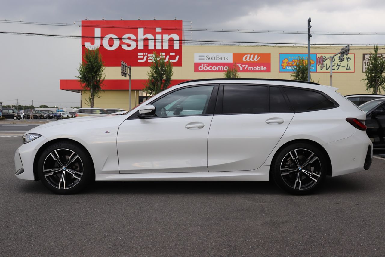 G21 320i Touring LCI RHD