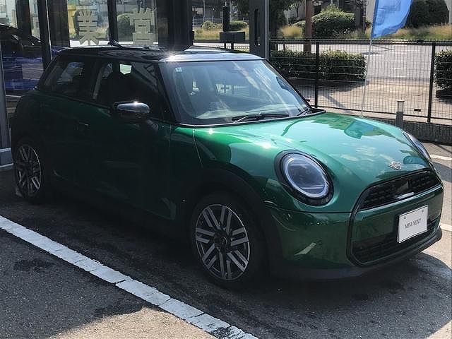 F66 MINI Cooper C 3Dr