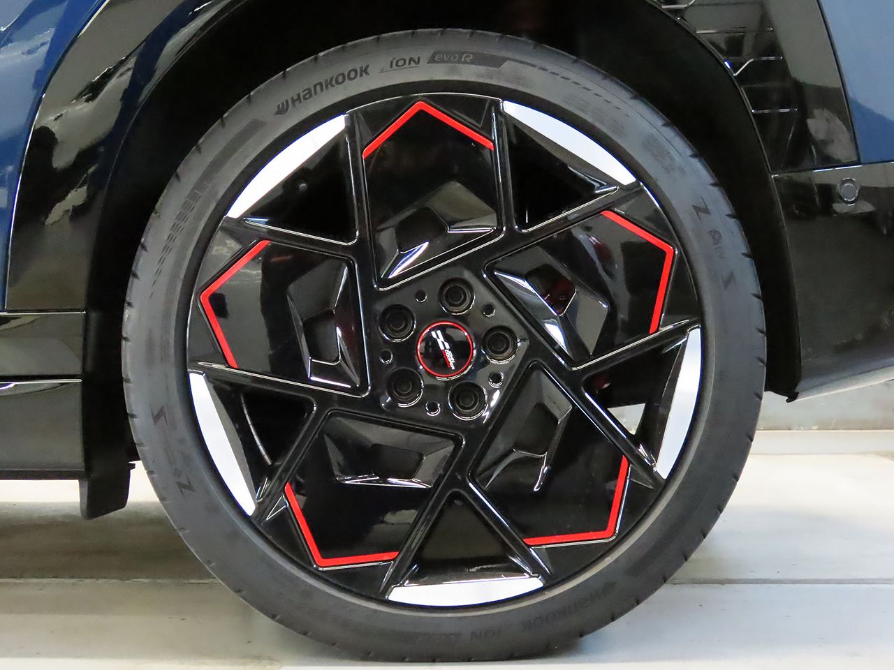 J05 MINI John Cooper Works Aceman