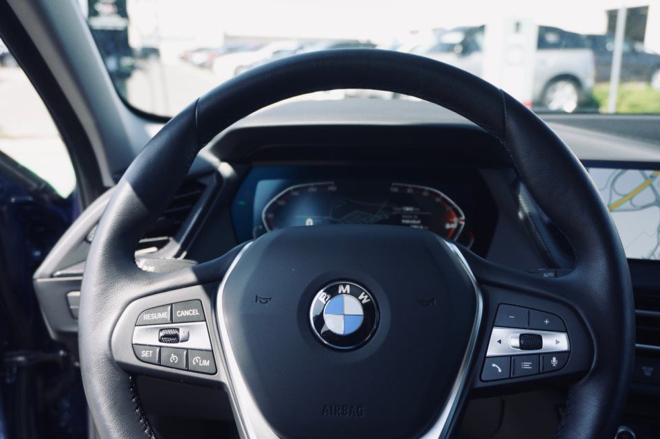 BMW 118
