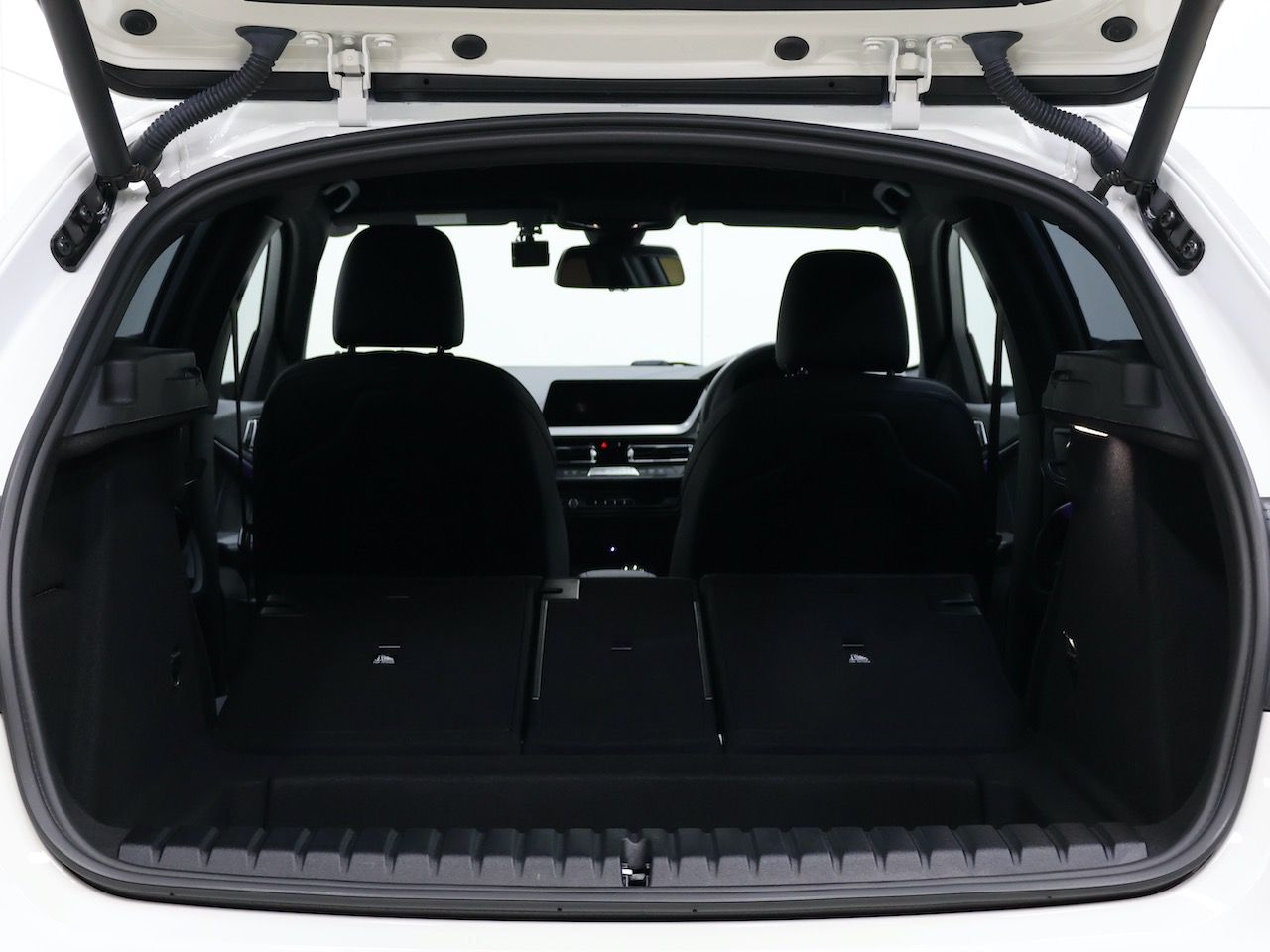 F66 MINI Cooper C 3Dr
