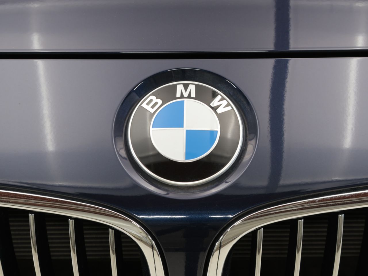 340I SEDAN RHD