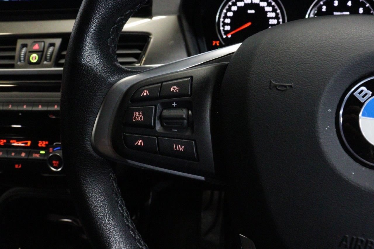 X1 sDrive18i RHD