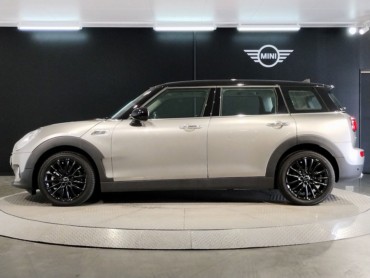 MINI CLUBMAN COOPER D