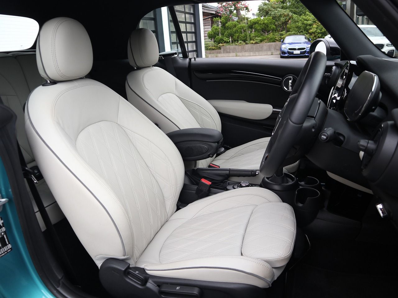 MINI Cooper S Convertible RHD