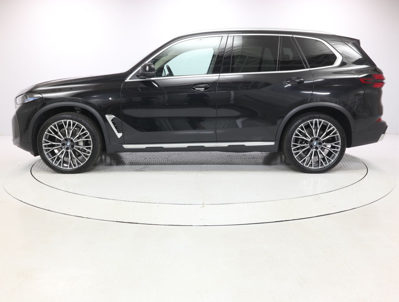 X5 xDrive30d RHD