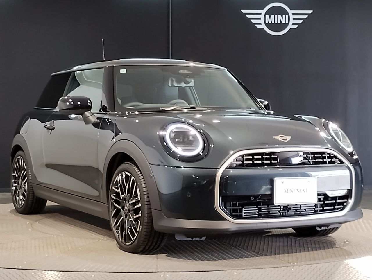 F66 MINI Cooper C 3Dr