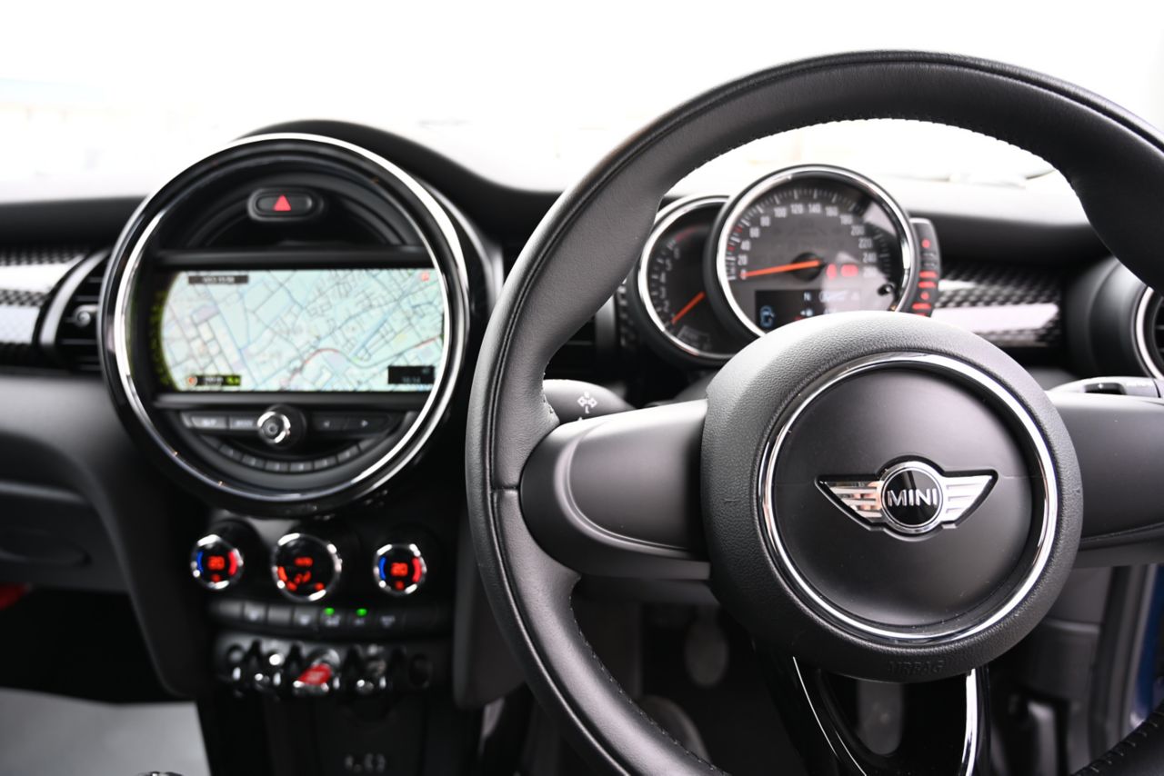 F56 MINI COOPER S