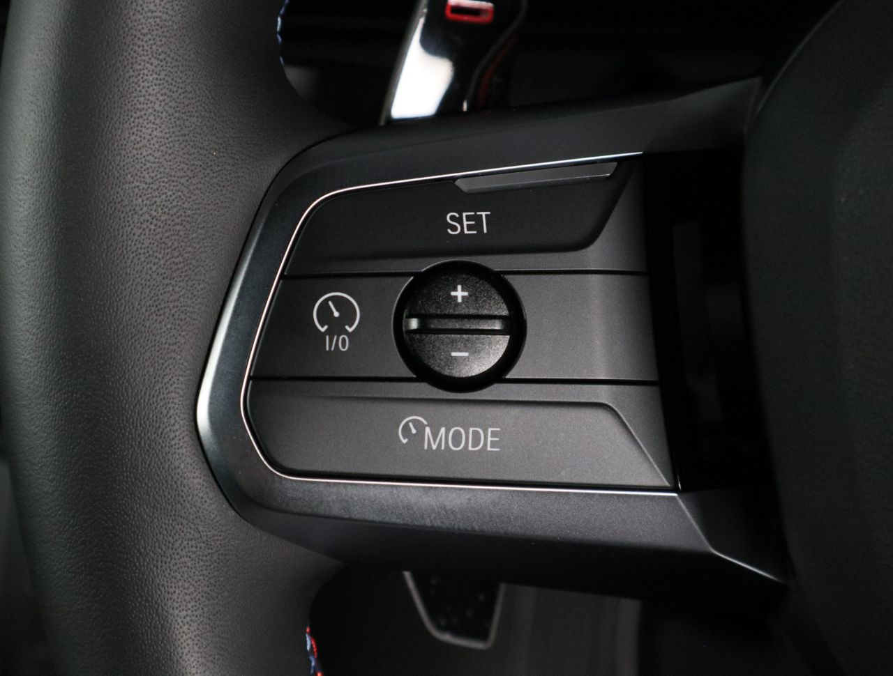 X2 M35i xDrive RHD