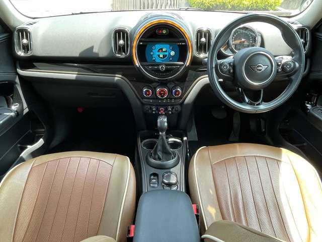 MINI CROSSOVER COOPER D