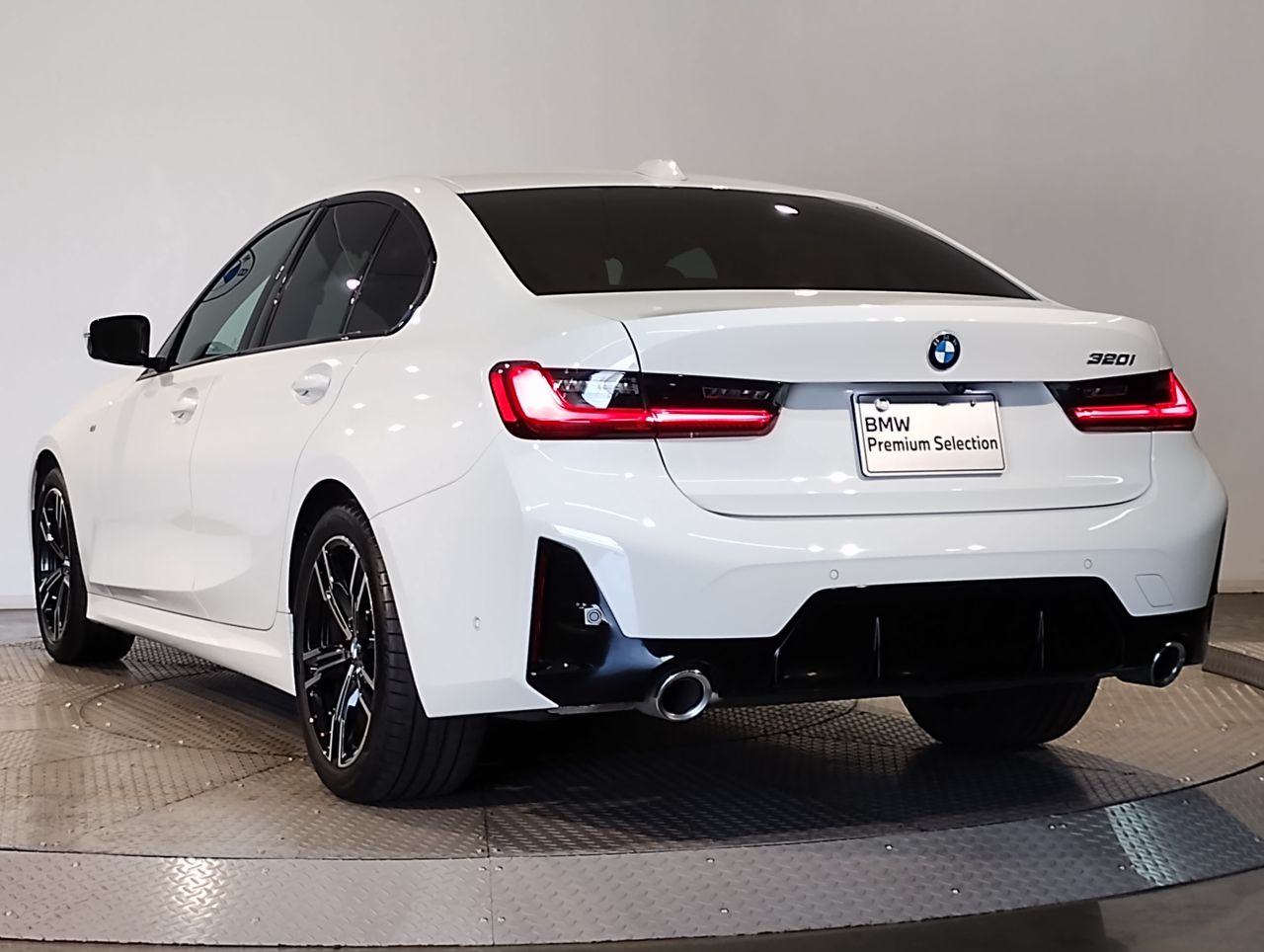 G20 320i Saloon LCI RHD MX