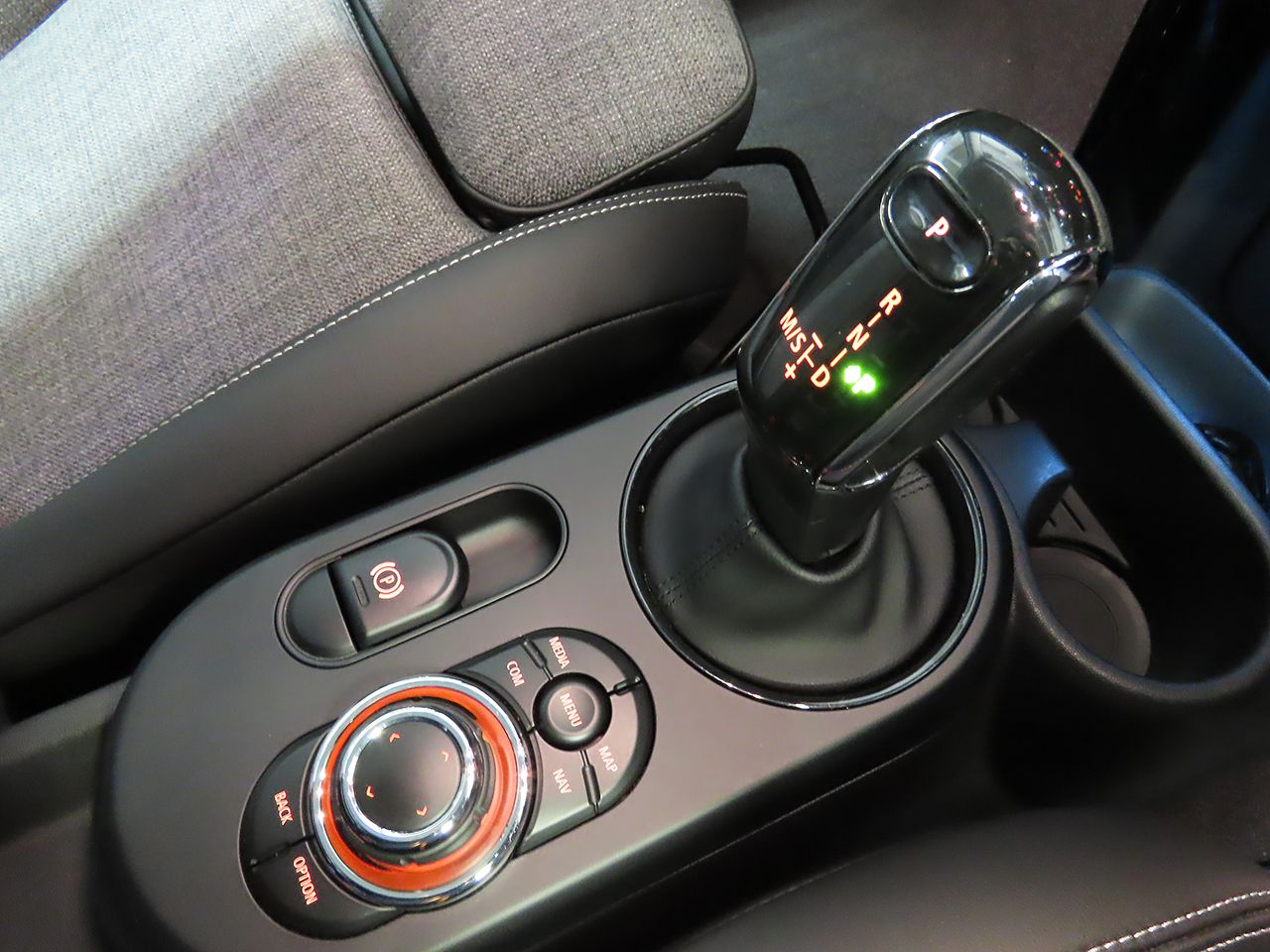 Cooper S 3 doors RHD