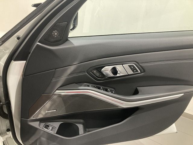 G80 M3 Competition M xDrive Saloon RHD