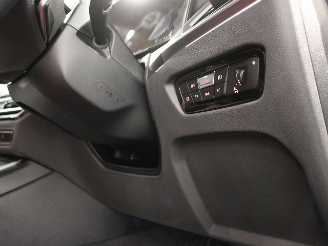 G21 M340i xDrive Touring LCI RHD