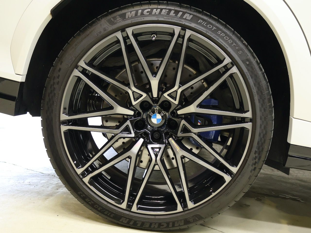 X6 M Competition RHD