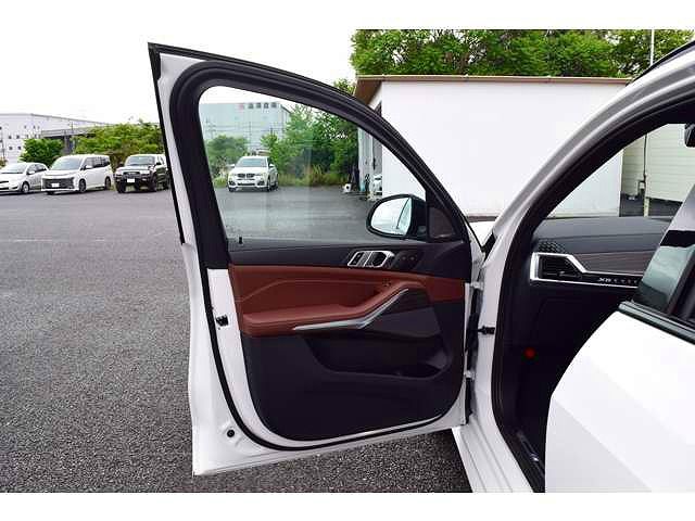 X5 xDrive40d RHD
