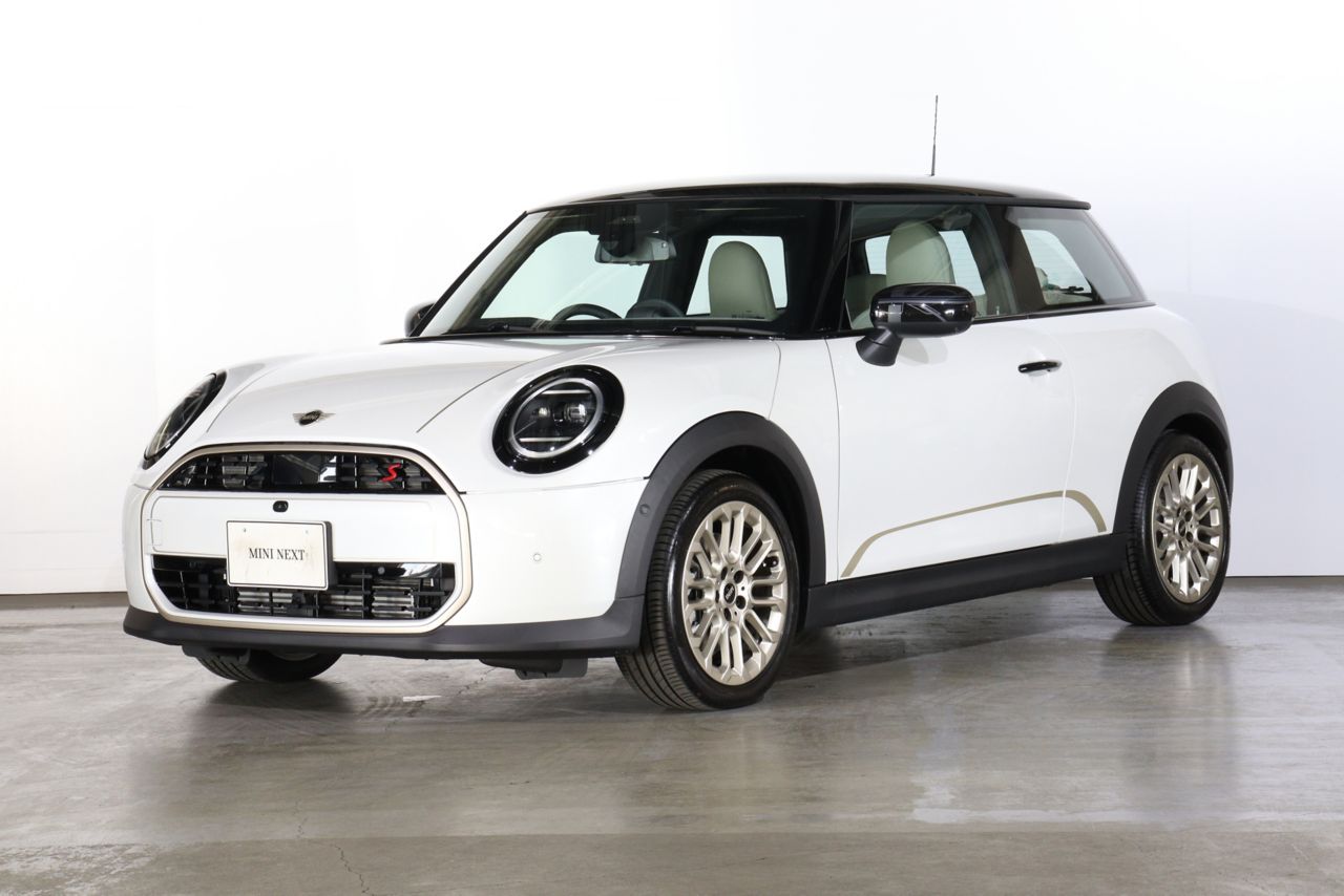 THE NEW MINI COOPER S