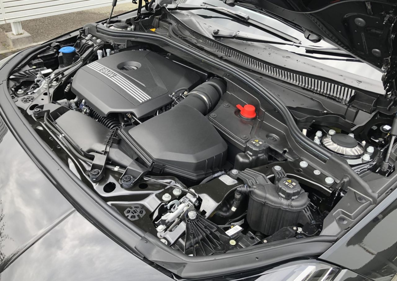 120 Sport Sports Hatch