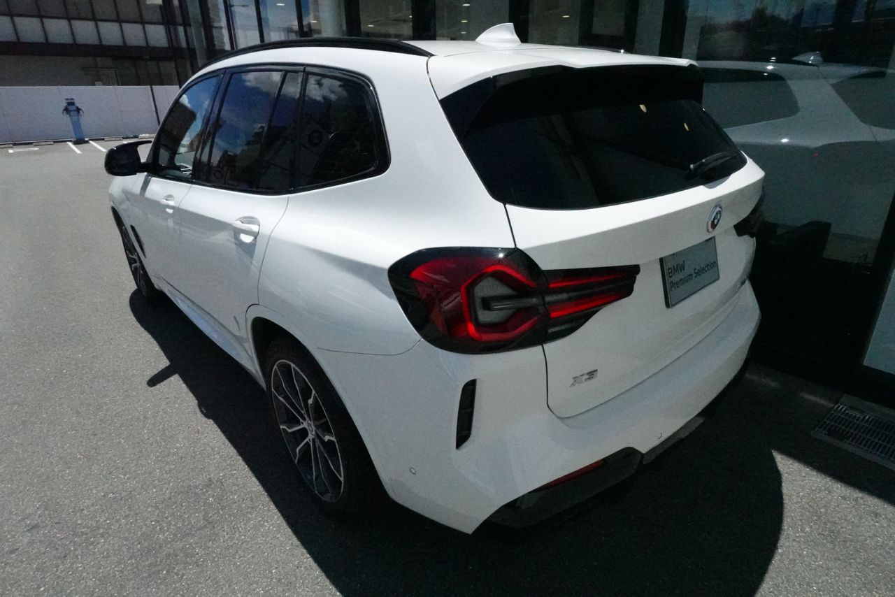 G01 X3 M40d RHD LCI ZA