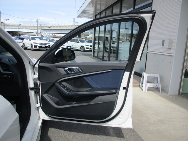 F40 118d Sports Hatch 5-door B47 2.0d