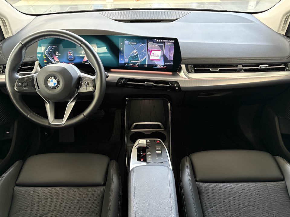 BMW 218